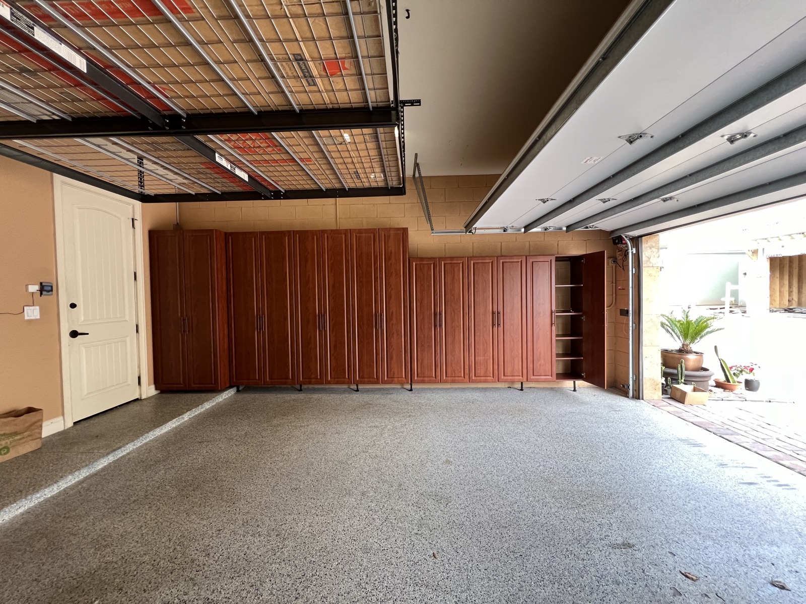 Garages — 3